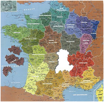 Puzzle France fait  avec 4 pièces dehors